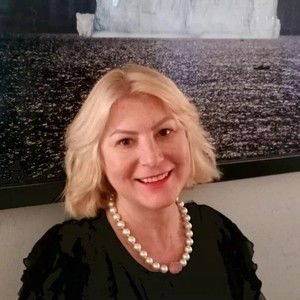 Meet your Posher, Christine